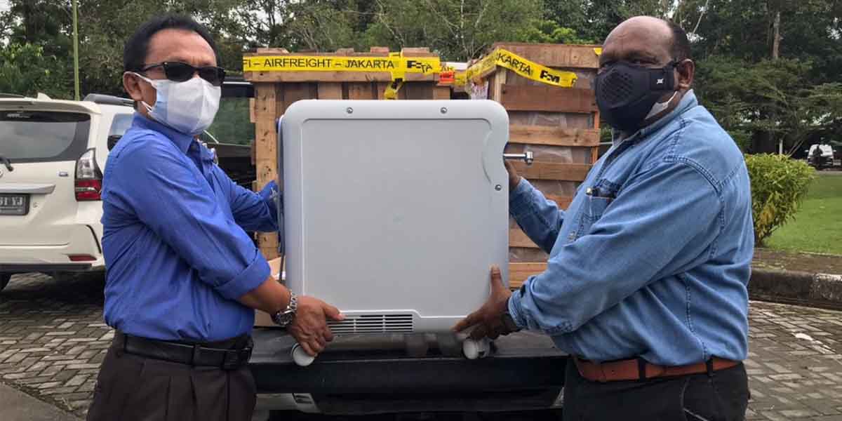 bantu-rsud-dan-rsmm-pt-freeport-serahkan-20-oksigen-konsentrator